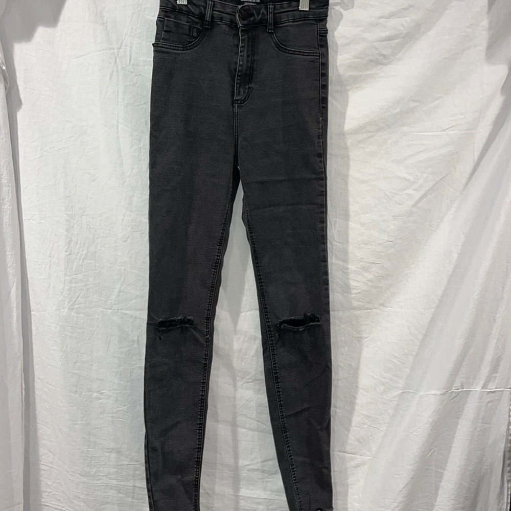 Zara skinny jeans with rip at the knee